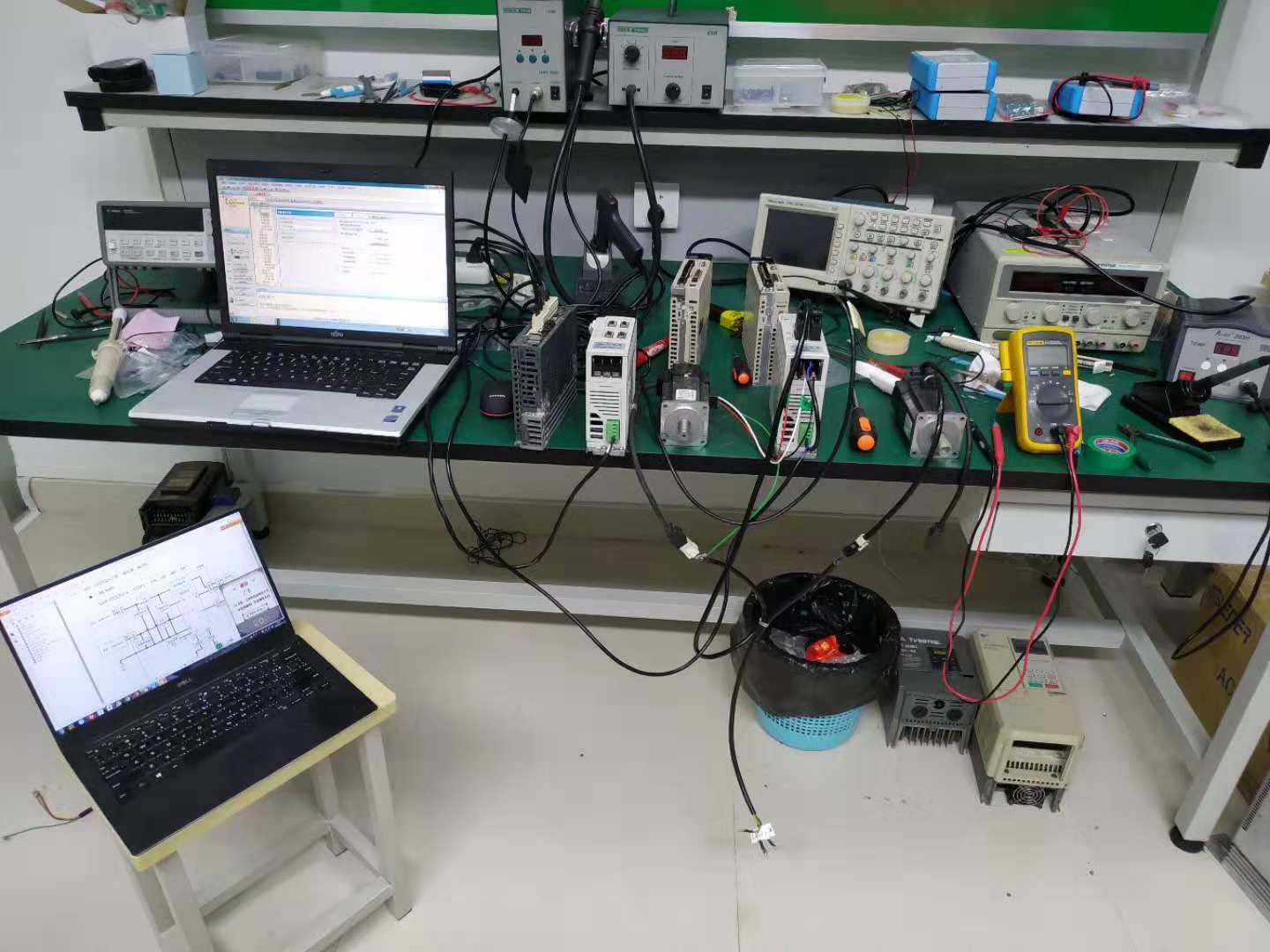 电路板测试平台